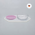 Bild in Galerie-Betrachter laden, 2er Essgeschirr-Set für Katzen – 1 Unterlage, 1 Katzenteller und 1 Trinkschale in Größe 18 cm – Ansicht von schräg oben (180)