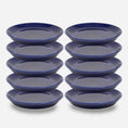 Bild in Galerie-Betrachter laden, Set-Bestandteile: 2 Stapel mit jeweils 5 übereinander schwebenden dunkelblauen Katzentellern aus Porzellan in Größe 20 cm (200)