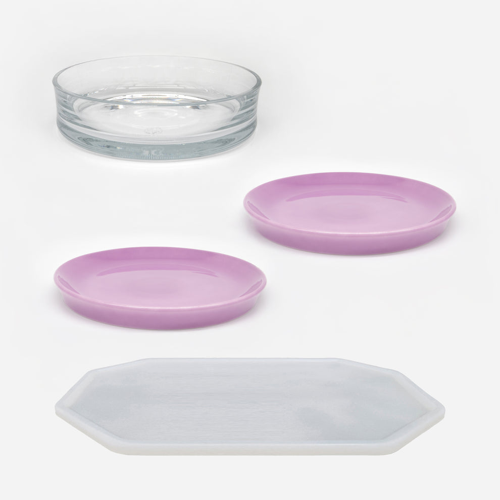 Übersicht Einzelteile Essgeschirr-Set in Größe 22 cm für Katzen – 2 pinke Katzenteller, 1 Trinkschale, 1 Unterlage (220)