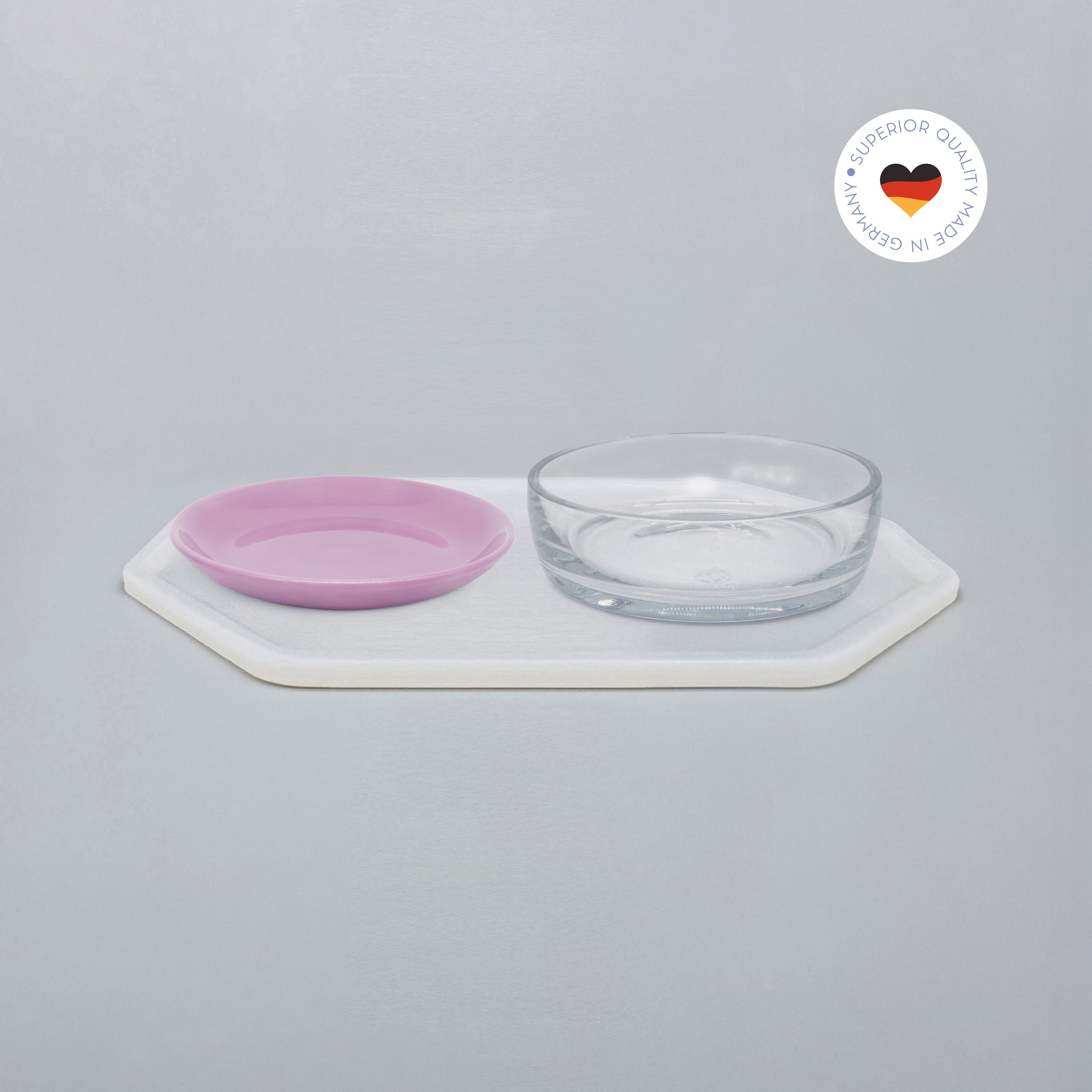 2er Essgeschirr-Set für Katzen – 1 Unterlage, 1 Katzenteller und 1 Trinkschale in Größe 18 cm – Ansicht von schräg oben (180)