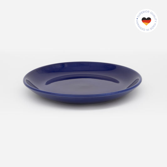 Dunkelblauer Katzenteller aus Porzellan in Größe 18 cm – Ansicht von schräg oben (Moonlit Atlantic)