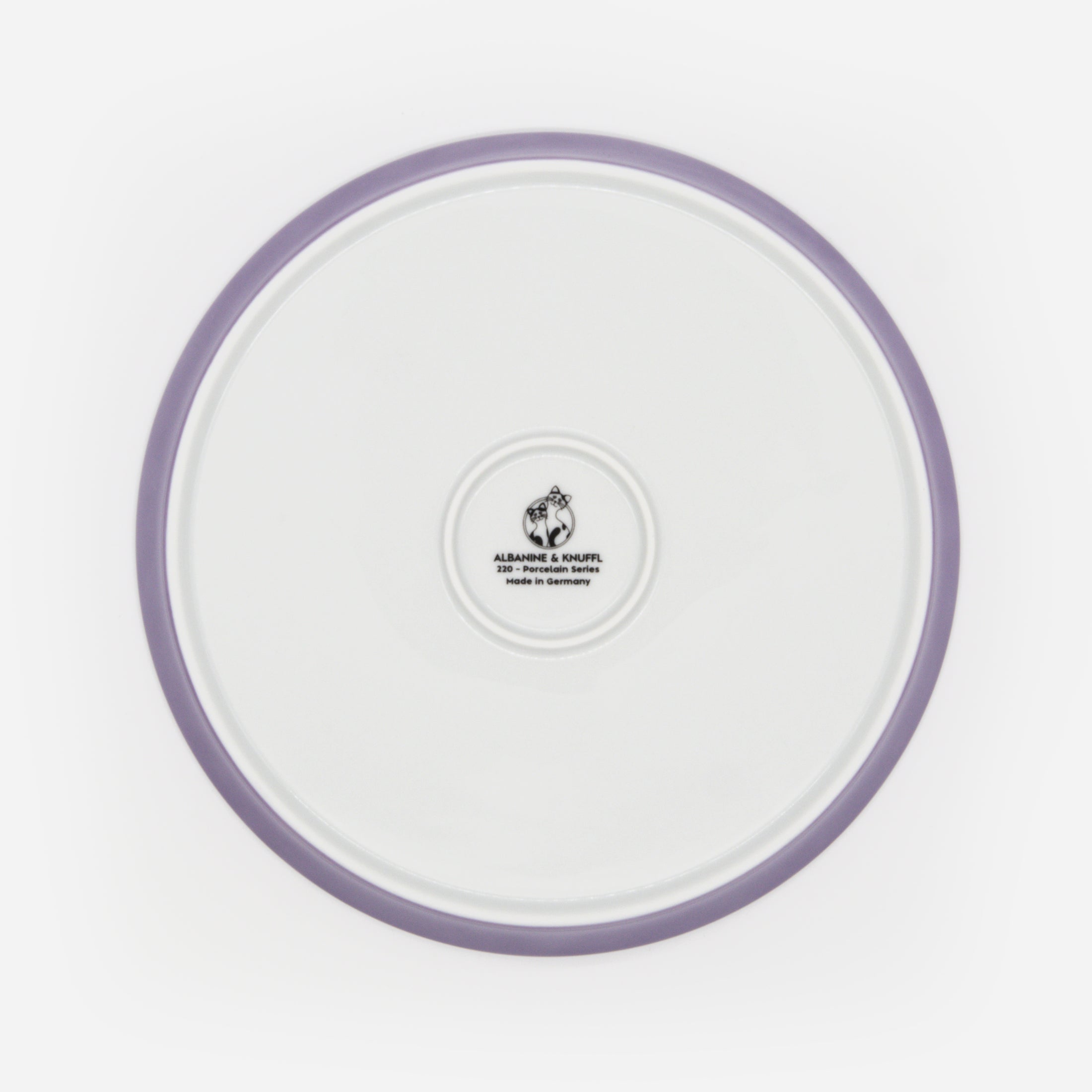 Rückseite Katzenteller violett aus Porzellan in Größe 22 cm mit Füßen und Bodenmarke – Ansicht von oben (Easter Egg)